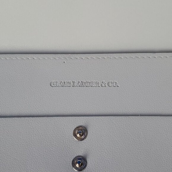 Megan Portfolio Clutch EUC Vegan Leather Cloud Gray color - Picture 5 of 12